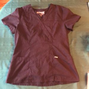 Grey’s Anatomy Scrub Top (size medium)
